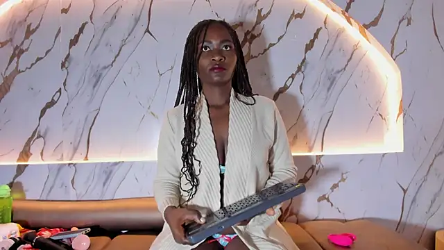 Nahomi Williams  online show from 03-09-26, 12:53