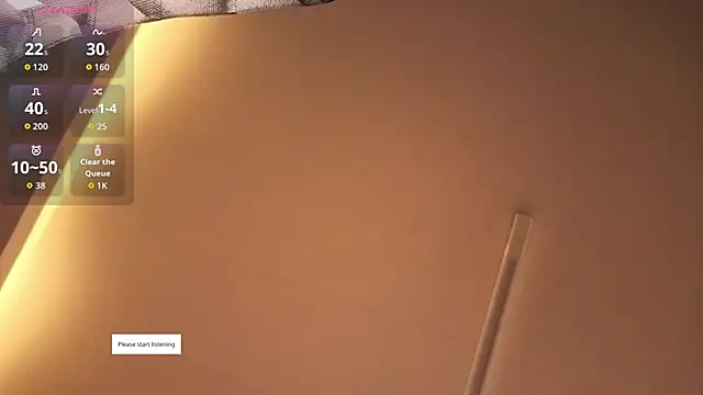 Snapshot of MiaTorres4 chatting on 06-10-26, 12:37 MiaTorres4 online show from 06-10-26, 12:37
