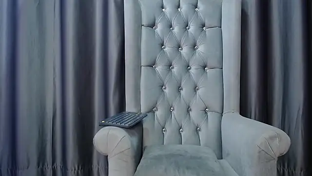 Snapshot of Ellie_Dollie chatting on 07-04-26, 10:16 Ellie Dollie online show from 07-04-26, 10:16