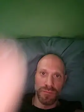 Snapshot of Polskapsyc chatting on 02-13-26, 03:52 Polskapsyc online show from 02-13-26, 03:52