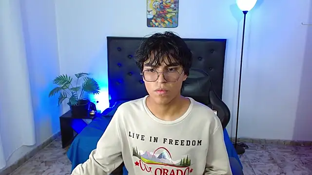 Maecum18 online show from 02-07-26, 09:51