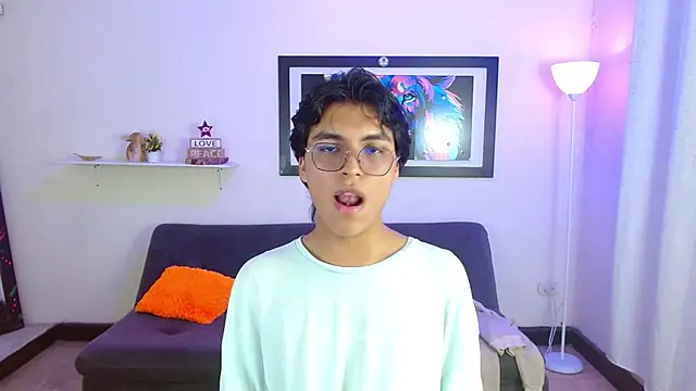 Maecum18 online show from 02-16-26, 08:38