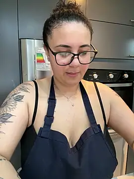 BabyChanntal online show from 03-31-26, 02:17