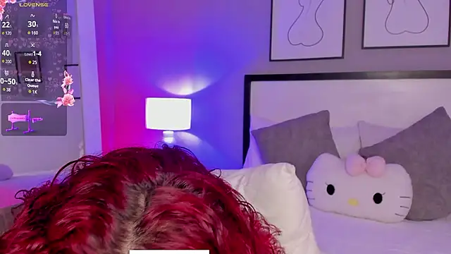 QueenRose    online show from 03-14-26, 01:05