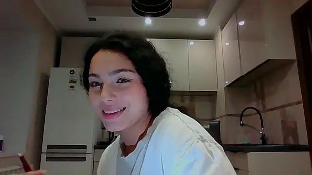 Snapshot of Dianasi chatting on 02-06-26, 02:09 Dianasi online show from 02-06-26, 02:09