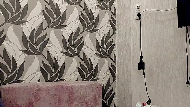 Snapshot of Dianasi chatting on 02-10-26, 02:10 Dianasi online show from 02-10-26, 02:10