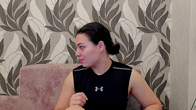 Snapshot of Dianasi chatting on 02-12-26, 02:12 Dianasi online show from 02-12-26, 02:12