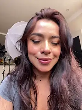 Snapshot of foxxy_lover chatting on 02-28-26, 07:15 foxxy lover online show from 02-28-26, 07:15