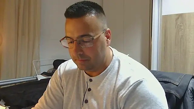 VanillaTime78-Jorge online show from 04-24-26, 10:01