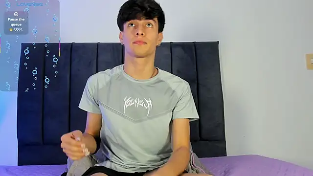 axxxel twink online show from 03-30-26, 12:55