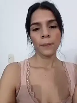 EvaMiranda online show from 05-26-26, 04:19