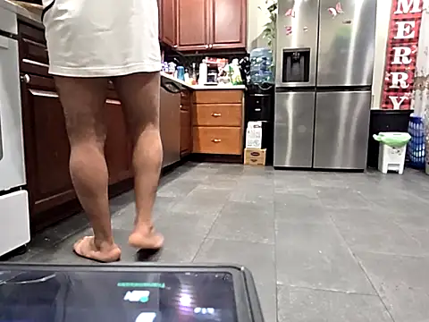 bischo666 online show from 04-17-26, 03:42