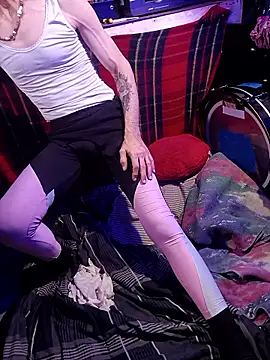 AllucyLu online show from 03-02-26, 07:15