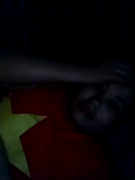 Snapshot of Hoa-haiduong chatting on 03-09-26, 01:59 Hoa-haiduong online show from 03-09-26, 01:59