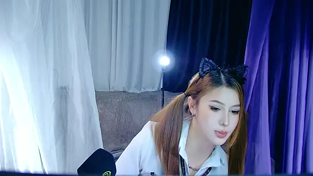 Snapshot of Yunny-888 chatting on 03-18-26, 01:14 Yunny-888 online show from 03-18-26, 01:14