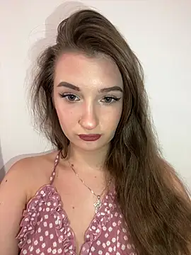 Snapshot of Green_eyes_lady chatting on 07-21-26, 03:03 Green eyes lady online show from 07-21-26, 03:03
