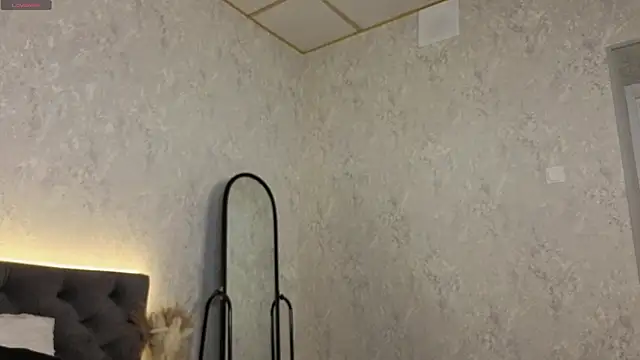 Scarle Whisper online show from 03-21-26, 01:10