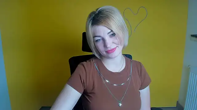 CuttieEmma online show from 08-08-26, 06:04