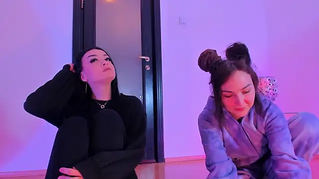 Peanaughty online show from 02-10-26, 05:55