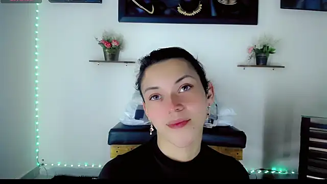 NathalialLooes online show from 02-25-26, 05:28