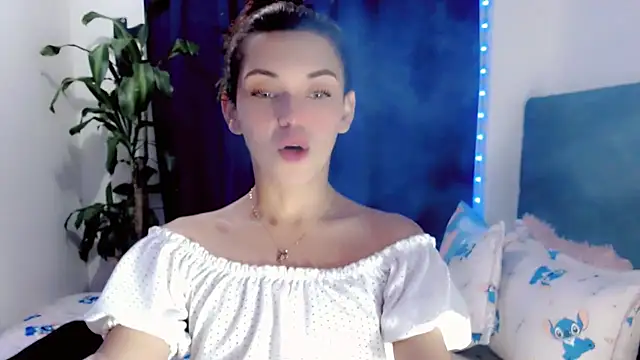 NathalialLooes online show from 07-14-26, 09:20