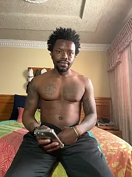 Snapshot of -HIIM- chatting on 07-21-26, 11:23 -HIIM- online show from 07-21-26, 11:23
