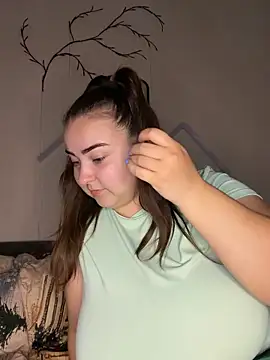 AlyaX X online show from 04-06-26, 12:28