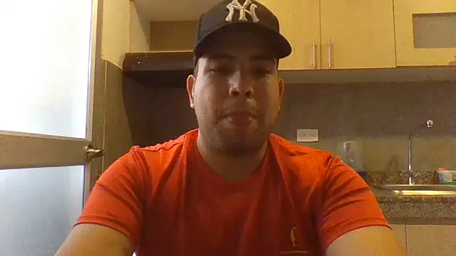 Snapshot of Dalton_s chatting on 07-18-26, 10:24 Dalton s online show from 07-18-26, 10:24