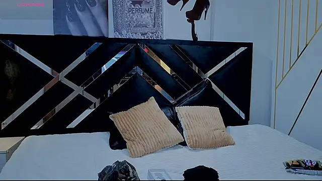 Zoe-yanin online show from 04-09-26, 06:46