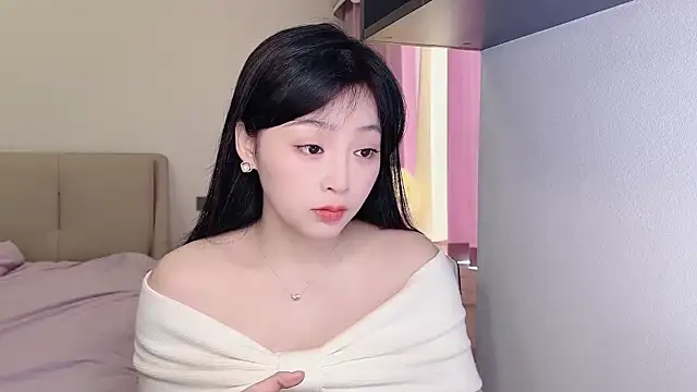 Snapshot of TaixiDiary chatting on 02-15-26, 05:48 TaixiDiary online show from 02-15-26, 05:48