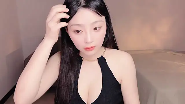 Snapshot of TaixiDiary chatting on 06-29-26, 01:11 TaixiDiary online show from 06-29-26, 01:11