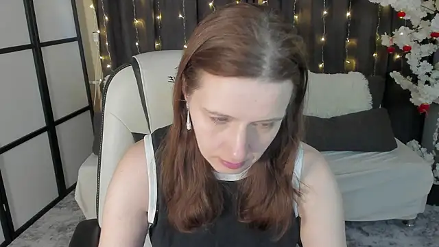 Snapshot of Kathrine_Meyer chatting on 03-04-26, 01:11 Kathrine Meyer online show from 03-04-26, 01:11