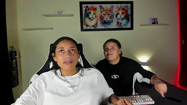 meredit cris23 online show from 03-04-26, 05:13