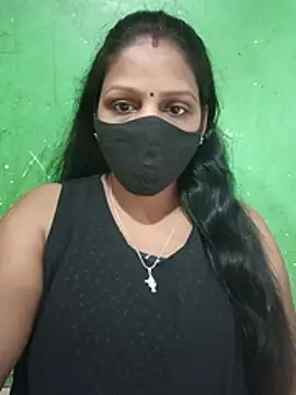 Snapshot of Parul-009 chatting on 07-12-26, 04:25 Parul-009 online show from 07-12-26, 04:25