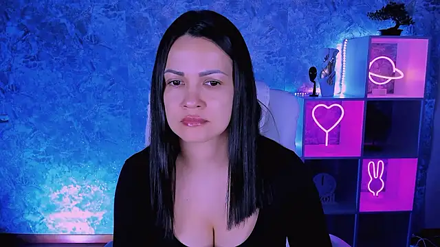 Snapshot of karolina_robinson chatting on 03-03-26, 12:00 karolina robinson online show from 03-03-26, 12:00