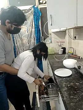 Snapshot of Curvy_Simran chatting on 02-10-26, 01:59 Curvy Simran online show from 02-10-26, 01:59