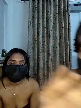 Snapshot of Curvy_Simran chatting on 02-12-26, 07:09 Curvy Simran online show from 02-12-26, 07:09