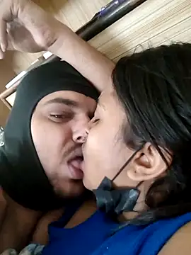 Snapshot of Curvy_Simran chatting on 03-06-26, 12:34 Curvy Simran online show from 03-06-26, 12:34