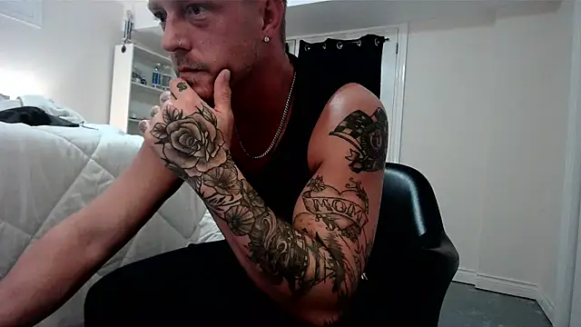 HotnCole online show from 03-21-26, 12:26