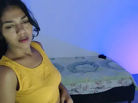 Snapshot of Lisa_fun1 chatting on 02-18-26, 02:35 Lisa fun1 online show from 02-18-26, 02:35