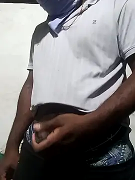 Snapshot of babu_bull chatting on 04-16-26, 06:09 babu bull online show from 04-16-26, 06:09