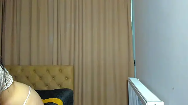 Lesyalisss online show from 05-16-26, 07:34