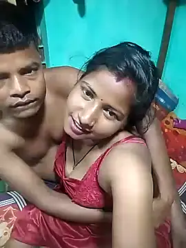 Snapshot of Your_deshibhabi25years chatting on 04-21-26, 11:18 Your deshibhabi25years online show from 04-21-26, 11:18
