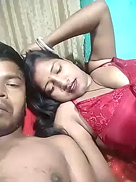 Snapshot of Your_deshibhabi25years chatting on 05-19-26, 10:27 Your deshibhabi25years online show from 05-19-26, 10:27