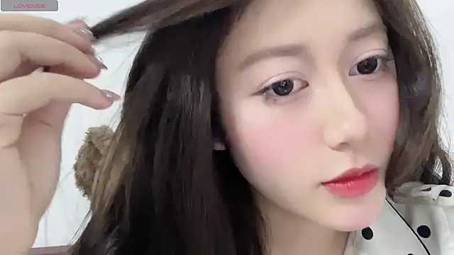 Snapshot of BaekKun chatting on 02-08-26, 08:29 BaekKun online show from 02-08-26, 08:29