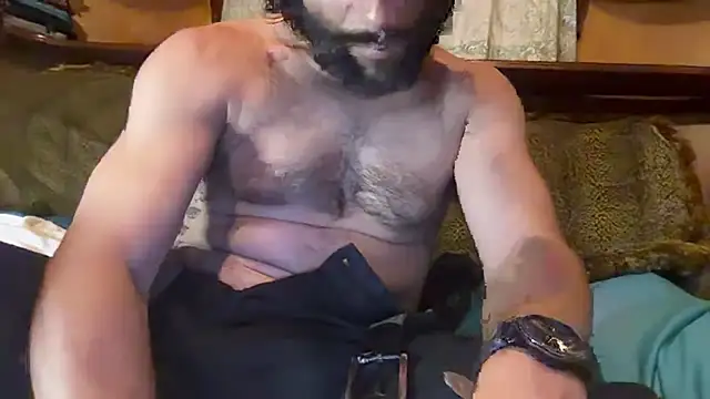 TrndSettr online show from 07-14-26, 01:41