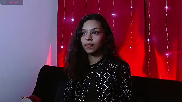 Ambersweet At online show from 03-26-26, 04:40