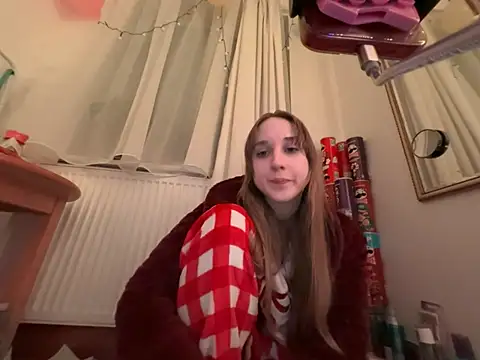 Snapshot of Wantlt chatting on 02-12-26, 08:48 Wantlt online show from 02-12-26, 08:48