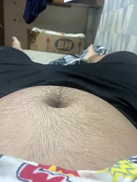 Snapshot of Rafa19- chatting on 02-27-26, 03:39 Rafa19- online show from 02-27-26, 03:39