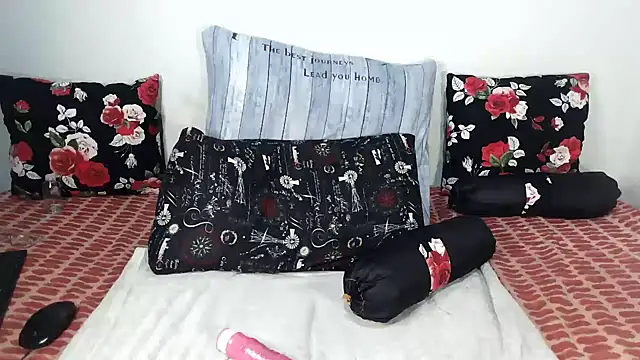 Riaanxxx online show from 04-14-26, 11:33